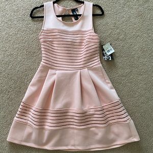 NWT Trixxi Girl Pink Daytime Dress